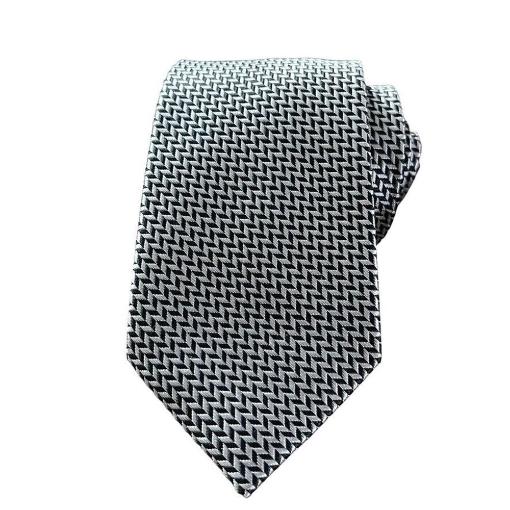 Jos A Bank Black Gray 100% Silk Mens Herringbone Thin Skinny Career 58 x 2.75